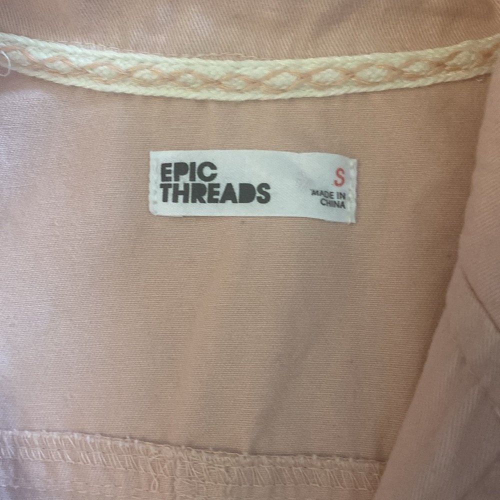 Epic threads Small - Picture 5 of 6
